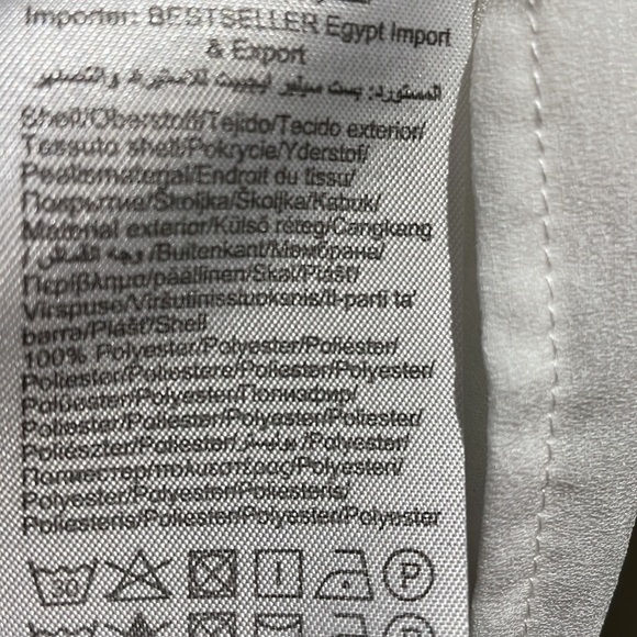 Lovely Selected Femme high-low t-shirt style polyester blouse - Picture 5 of 6